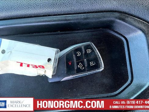 Used 2022 Chevrolet Silverado 1500 Custom RWD image 36