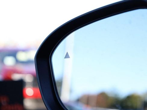 New 2026 Nissan Kicks S image 20