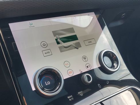 Used 2019 Land Rover Range Rover Velar S image 35