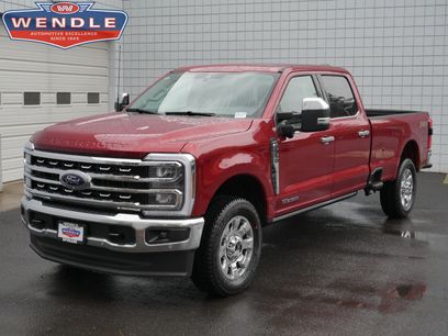 New 2026 Ford F350 Lariat w/ Lariat Ultimate Package