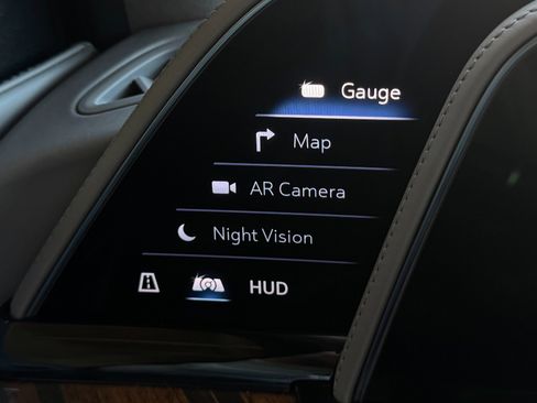 Used 2022 Cadillac Escalade Sport Platinum w/ LPO, ONYX Package image 77