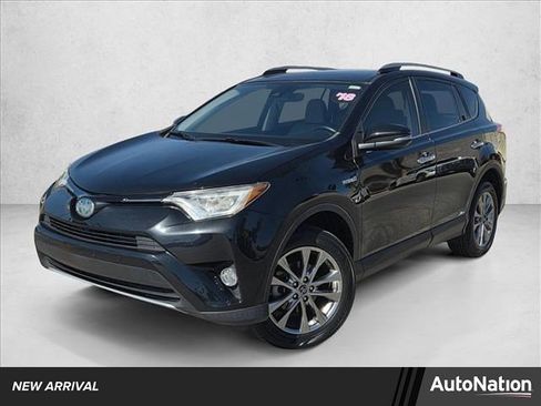 Certified 2018 Toyota RAV4 Limited image 1
