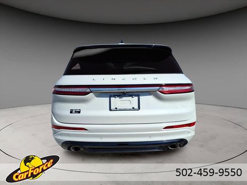 Used 2024 Lincoln Corsair Reserve w/ Jet Appearance Package image 8