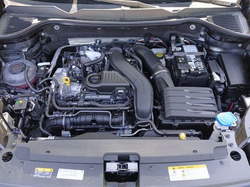 New 2026 Volkswagen Taos S image 20