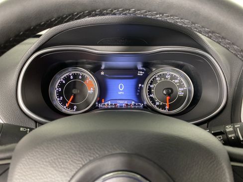 Used 2022 Jeep Cherokee Latitude Lux image 22