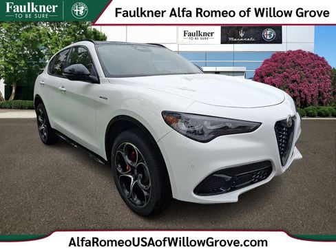 New 2026 Alfa Romeo Stelvio Sprint AWD/4WD image 1