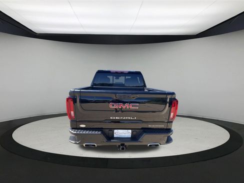 Used 2024 GMC Sierra 1500 Denali w/ Denali Reserve Package AWD/4WD image 7