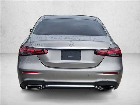 Used 2022 Mercedes-Benz E 350 Sedan image 4