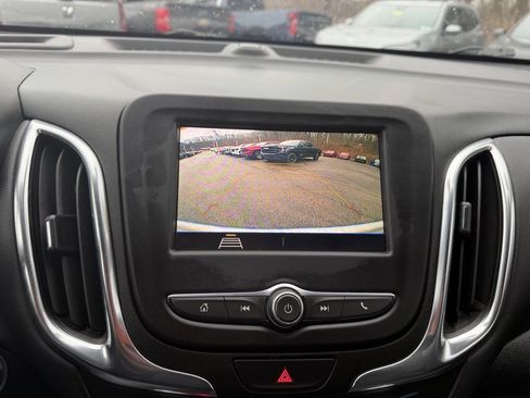 Used 2021 Chevrolet Equinox LT image 25