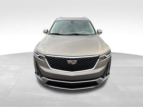 Certified 2023 Cadillac XT6 Premium Luxury w/ Technology Package AWD/4WD image 2