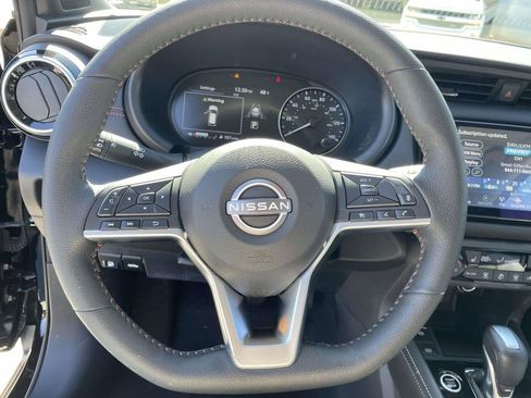 Used 2022 Nissan Kicks SR w/ Premium Package image 20