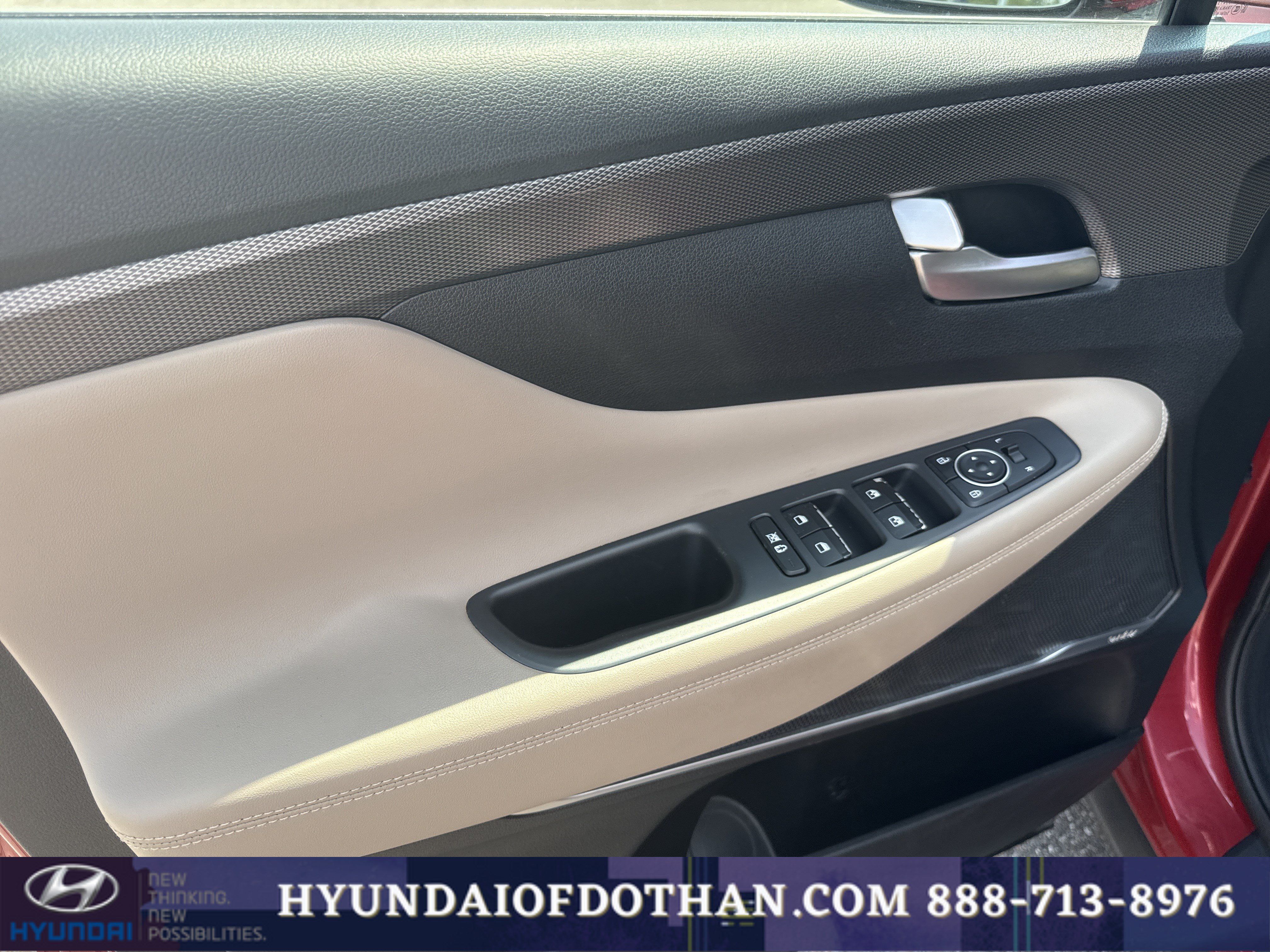 Used 2019 Hyundai Santa Fe Limited w/ Cargo Package FWD image 7