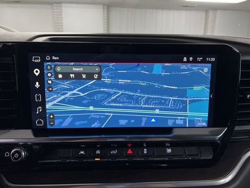 Used 2025 GMC Sierra 1500 SLT image 14