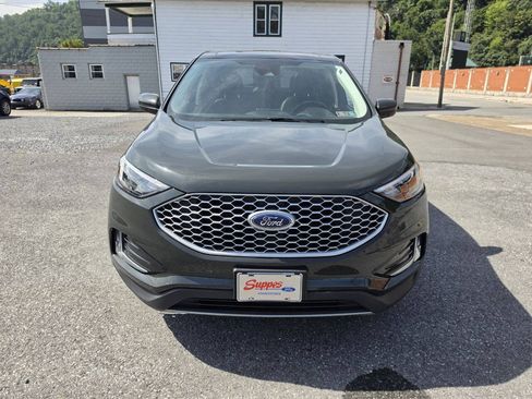 Used 2023 Ford Edge SEL w/ Convenience Package AWD/4WD image 3
