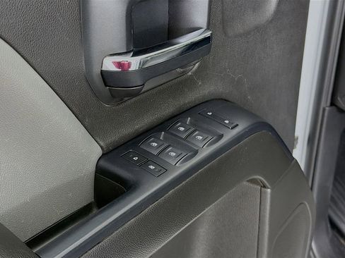 Used 2018 Chevrolet Silverado 1500 W/T w/ Trailering Package image 21