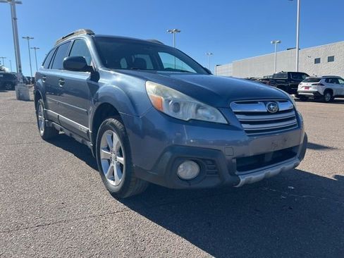 Used 2013 Subaru Outback 2.5i Limited w/ Moonroof Pkg image 7