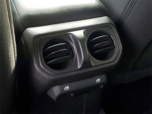 Used 2021 Jeep Wrangler Unlimited Sport image 28