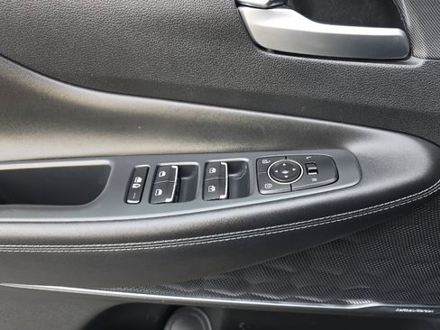 Used 2023 Hyundai Santa Fe SEL w/ Premium Package image 10