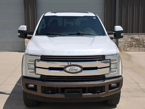 Used 2017 Ford F250 King Ranch w/ King Ranch Ultimate Package AWD/4WD image 9