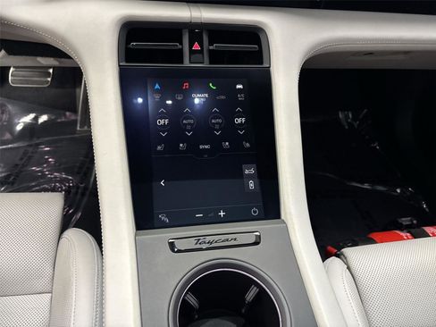 Used 2020 Porsche Taycan Turbo image 23