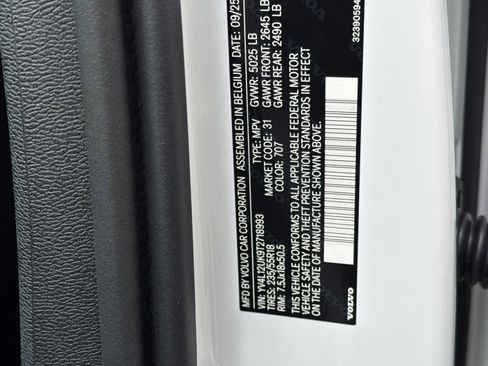 New 2026 Volvo XC40 B5 Core w/ Climate Package image 33