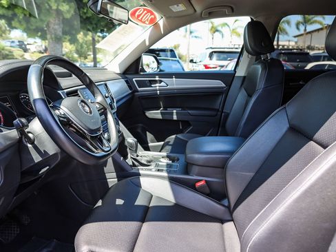 Used 2019 Volkswagen Atlas SE w/ Towing Package FWD image 19
