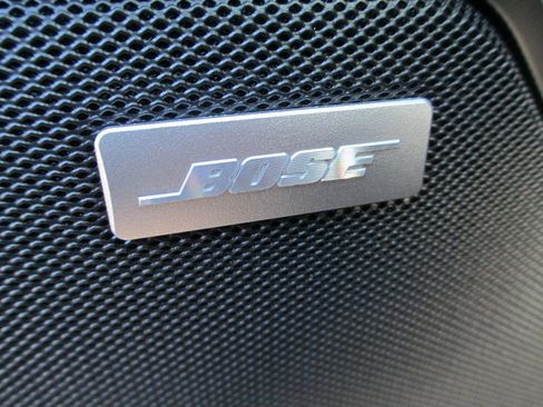 New 2026 GMC Sierra 1500 SLT w/ SLT Convenience Package image 14