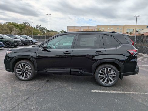 New 2026 Subaru Forester Touring AWD/4WD image 7