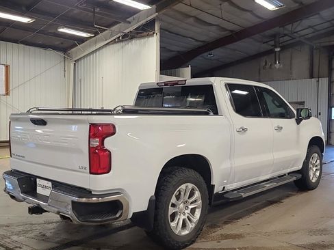 Used 2025 Chevrolet Silverado 1500 LTZ image 5