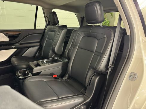 Used 2025 Lincoln Aviator Reserve w/ Equipment Group 201A image 36