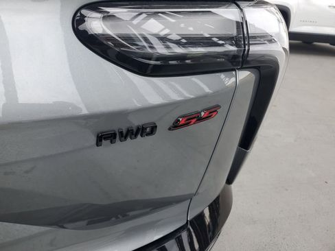 New 2026 Chevrolet Blazer EV SS image 8