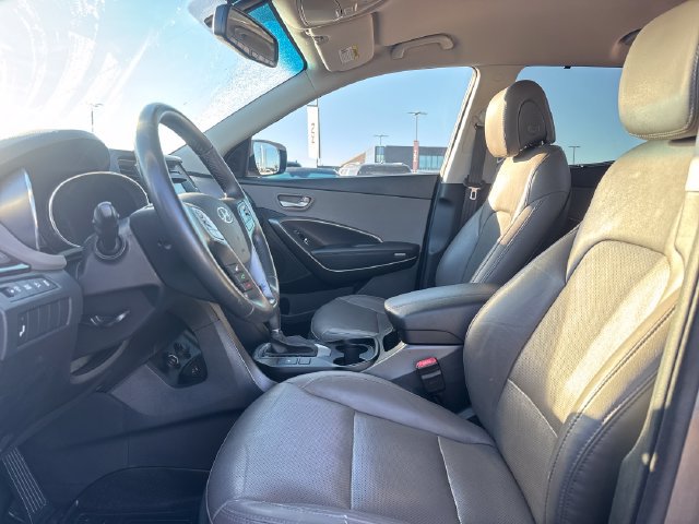 Used 2017 Hyundai Santa Fe Sport FWD image 16