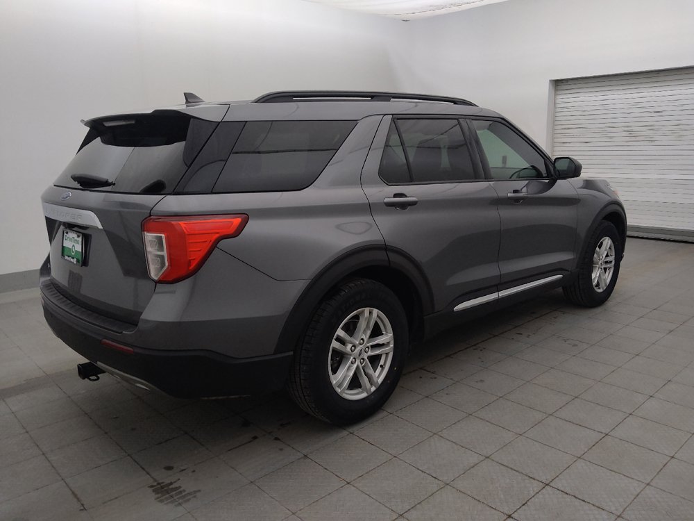 Used 2021 Ford Explorer XLT w/ Equipment Group 202A RWD image 10