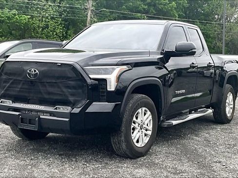 Used 2024 Toyota Tundra SR5 w/ SR5 Premium Package image 3