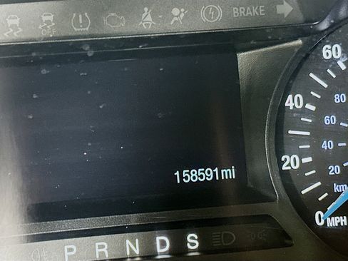 Used 2020 Ford Edge SE image 19