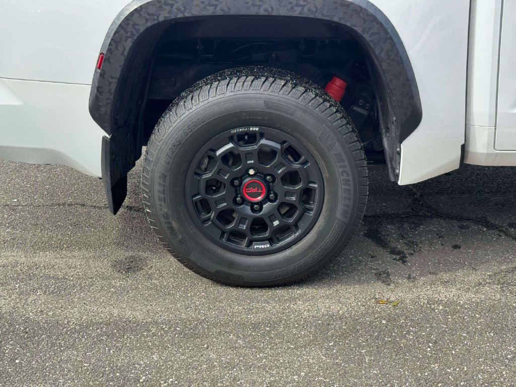 Used 2022 Toyota Tundra TRD Pro AWD/4WD image 10
