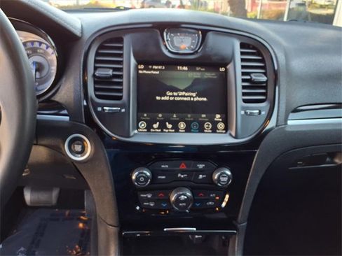 Used 2023 Chrysler 300 S image 19