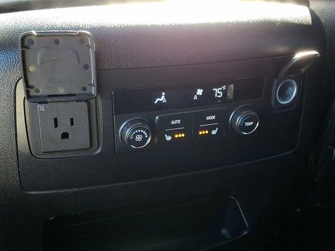 Used 2019 Chevrolet Tahoe LT w/ RST Edition image 13