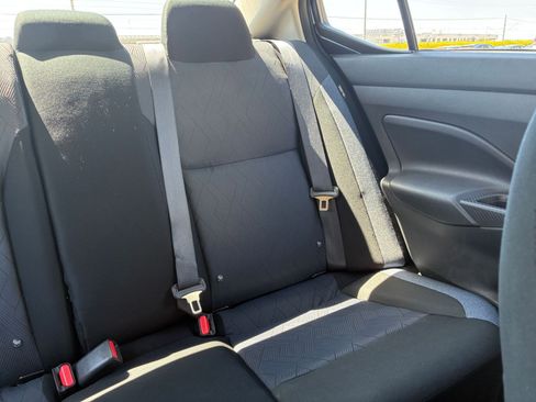 Used 2025 Nissan Versa SV FWD image 35