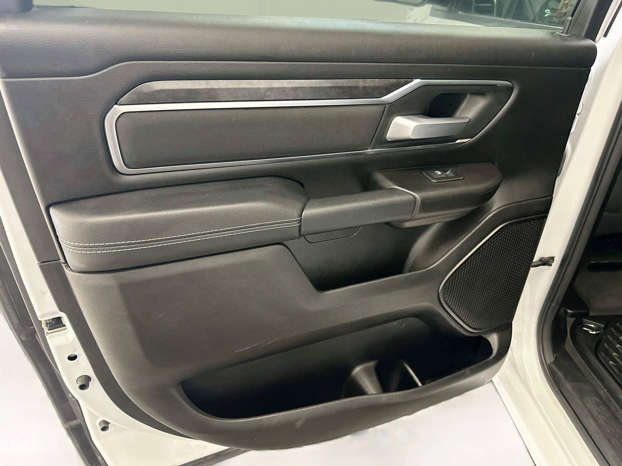 Used 2024 RAM 1500 Big Horn AWD/4WD image 26