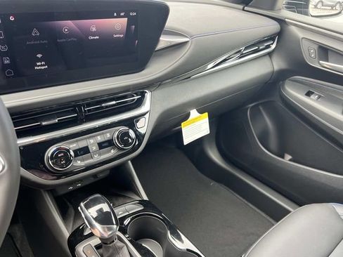 New 2026 Buick Envista Sport Touring w/ Convenience I Package FWD image 29