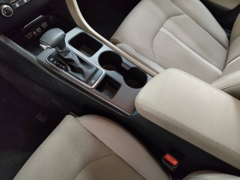 Used 2017 Kia Optima LX w/ Convenience Package FWD image 26