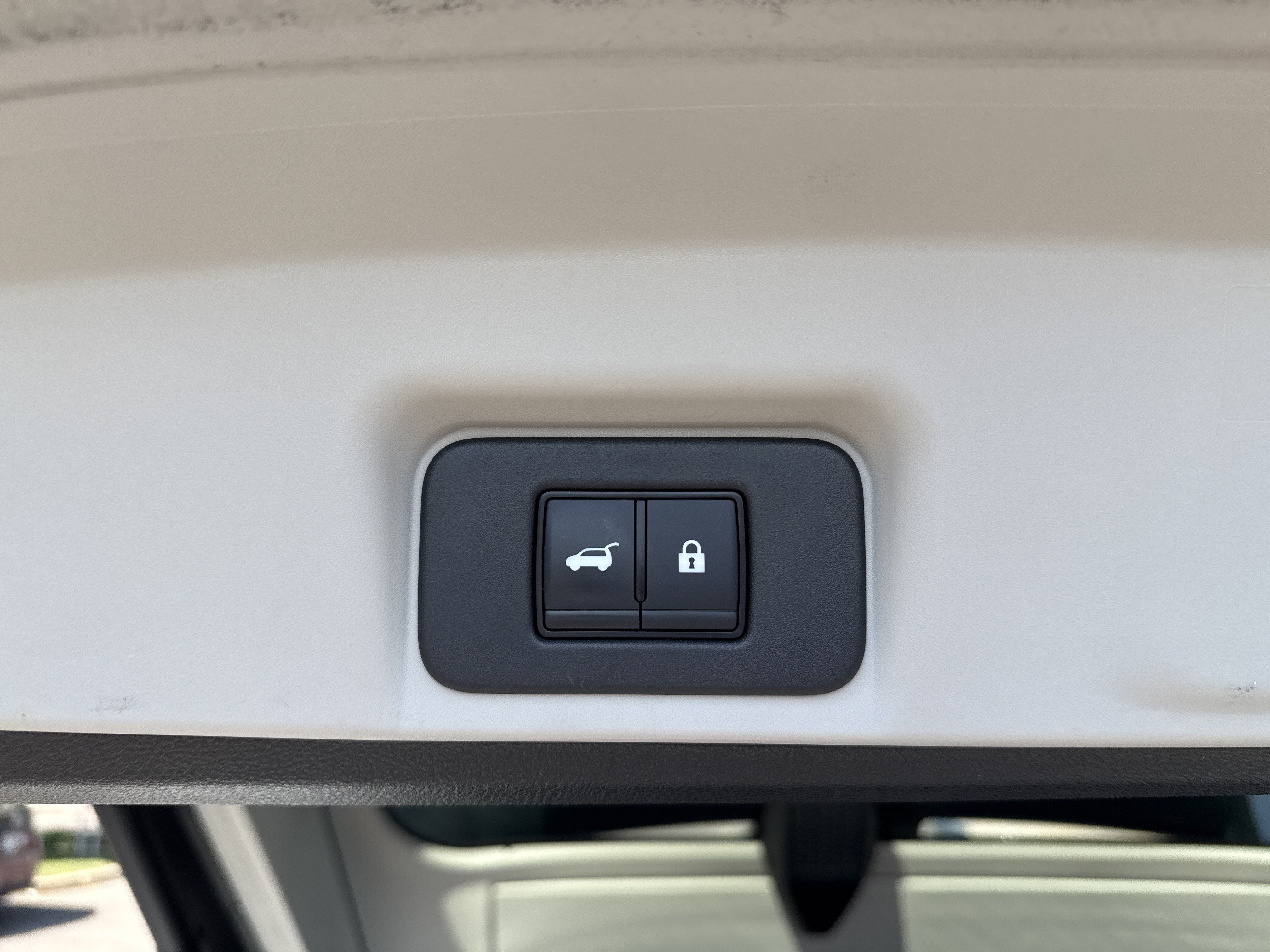 Certified 2024 Nissan Ariya AWD image 13