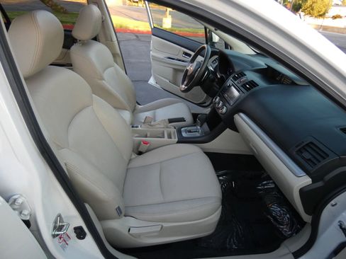 Used 2014 Subaru Crosstrek Touring w/ Popular Package #2 image 28