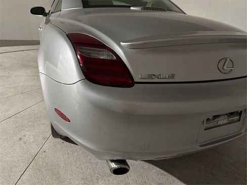 Used 2008 Lexus SC 430 Convertible image 23