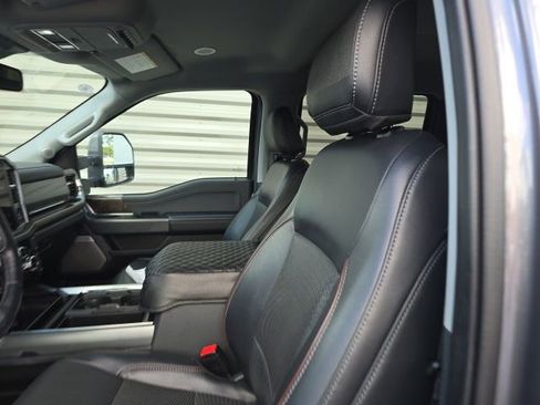 Used 2023 Ford F350 Lariat w/ Lariat Ultimate Package image 11