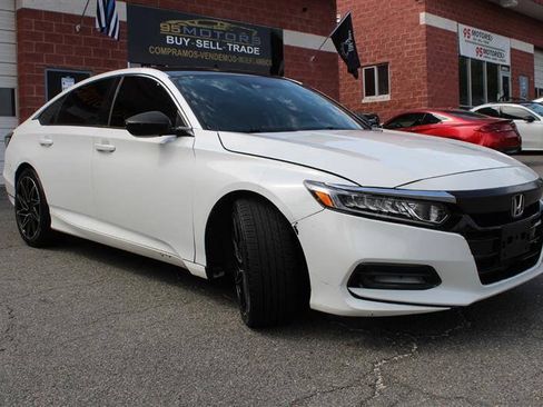 Used 2019 Honda Accord Sport image 7
