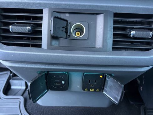 Used 2023 Ford F150 XLT w/ Equipment Group 302A High image 18