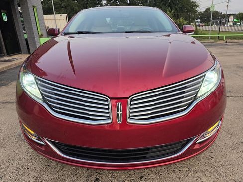 Used 2016 Lincoln MKZ image 69