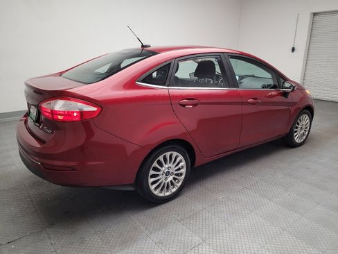 Used 2015 Ford Fiesta Titanium FWD image 9